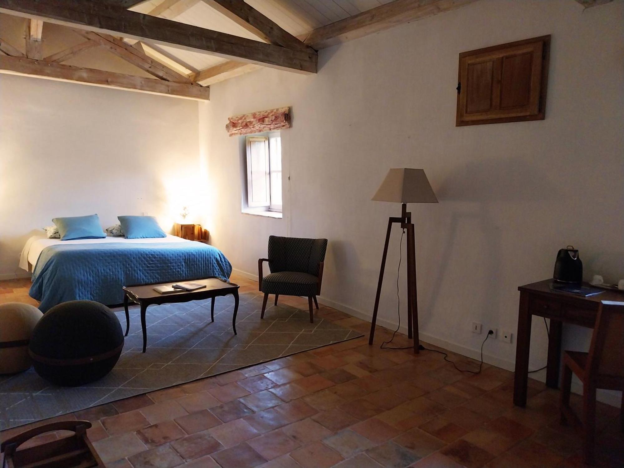 Chateau Gautoul Puy-l'Eveque Room photo